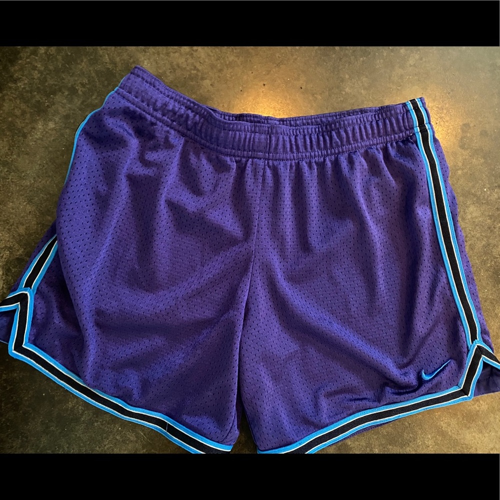 Women’s vintage Nike shorts